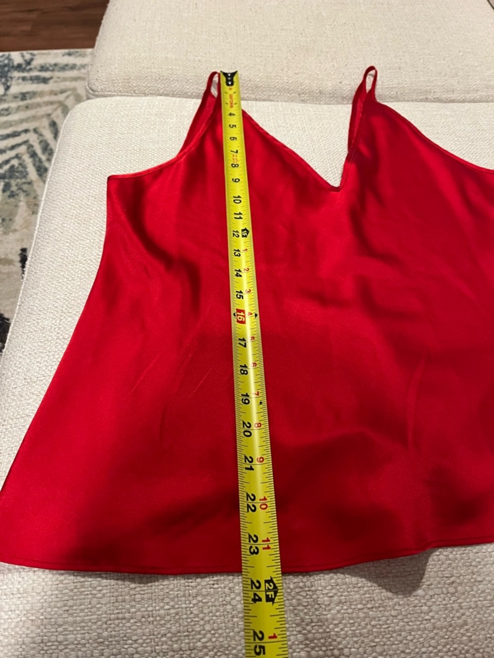 NWOT 100% Silk J. Crew Carrie V-neck Camisole Tank Top Red Going Out Medium - Picture 8 of 10